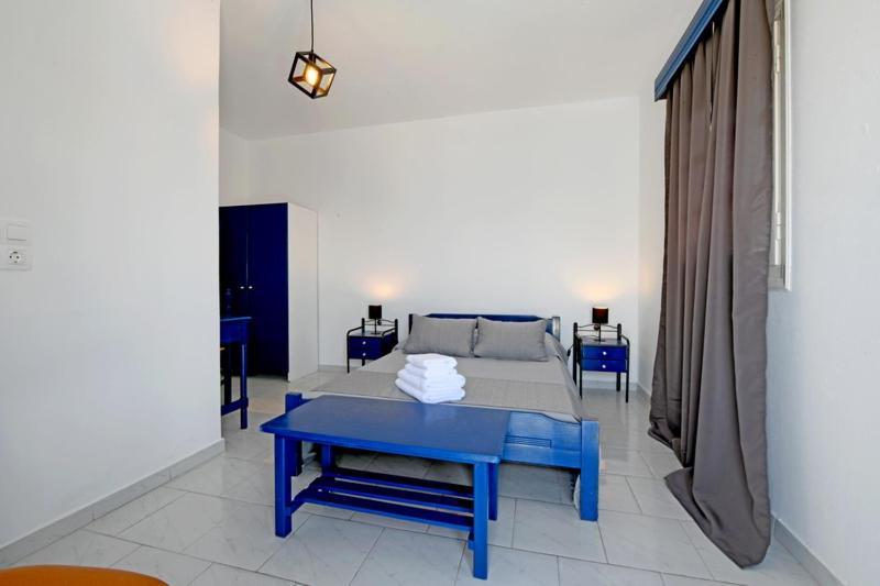 פריסה Lunar Santorini Hotel מראה חיצוני תמונה