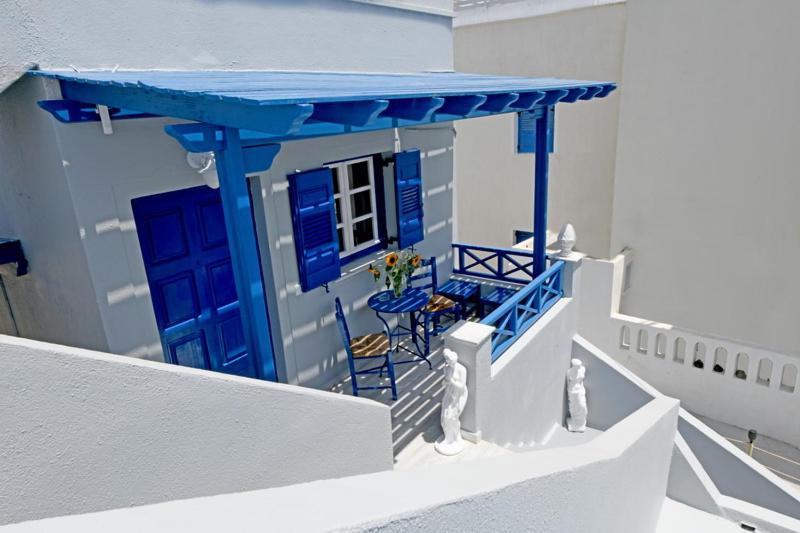 פריסה Lunar Santorini Hotel מראה חיצוני תמונה