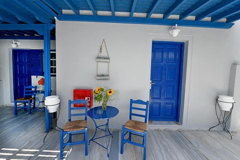 פריסה Lunar Santorini Hotel מראה חיצוני תמונה